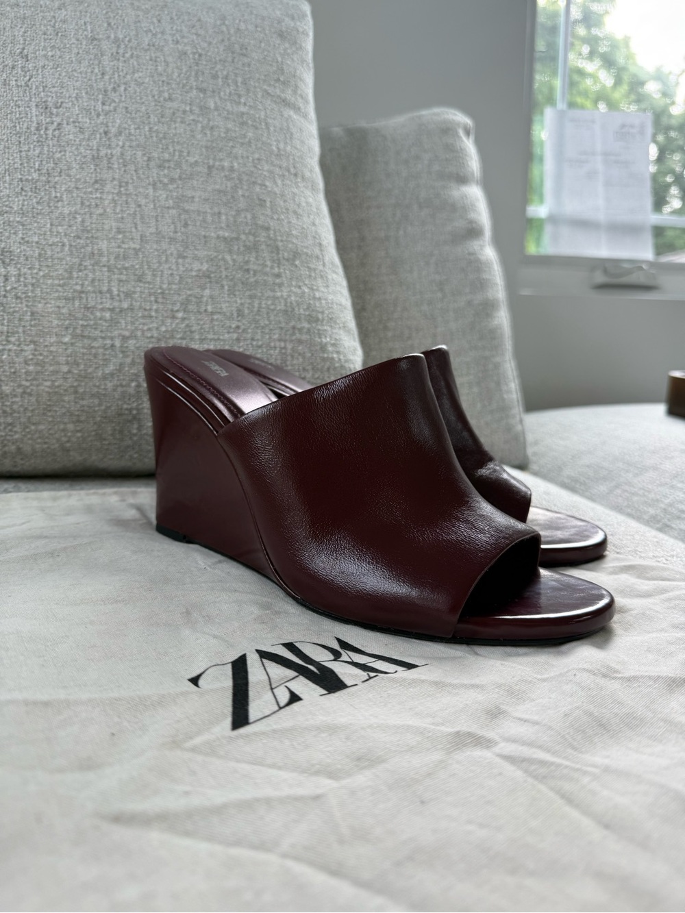 Zara Open-Toe Wedge Slides - Burgundy - Picture 3 of 13